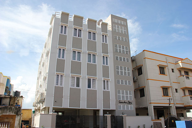 Grandeur Stay Ladies Hostel