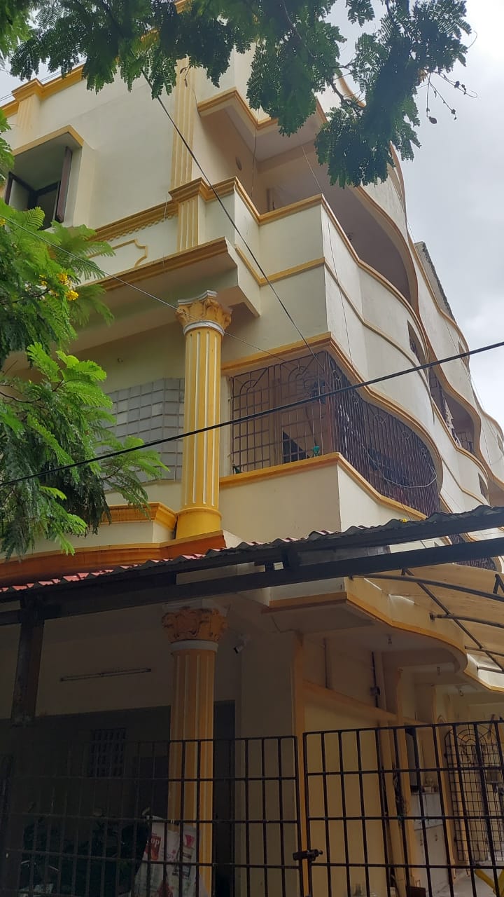 Ragavendra Mens Hostel
