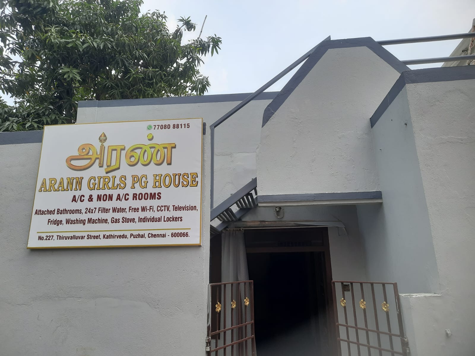 Arann Girls PG homes