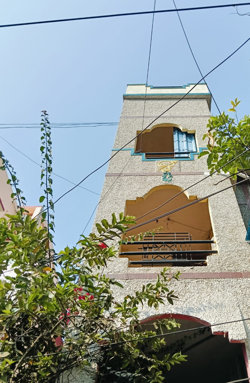 Mokshith Sai Gents Hostel