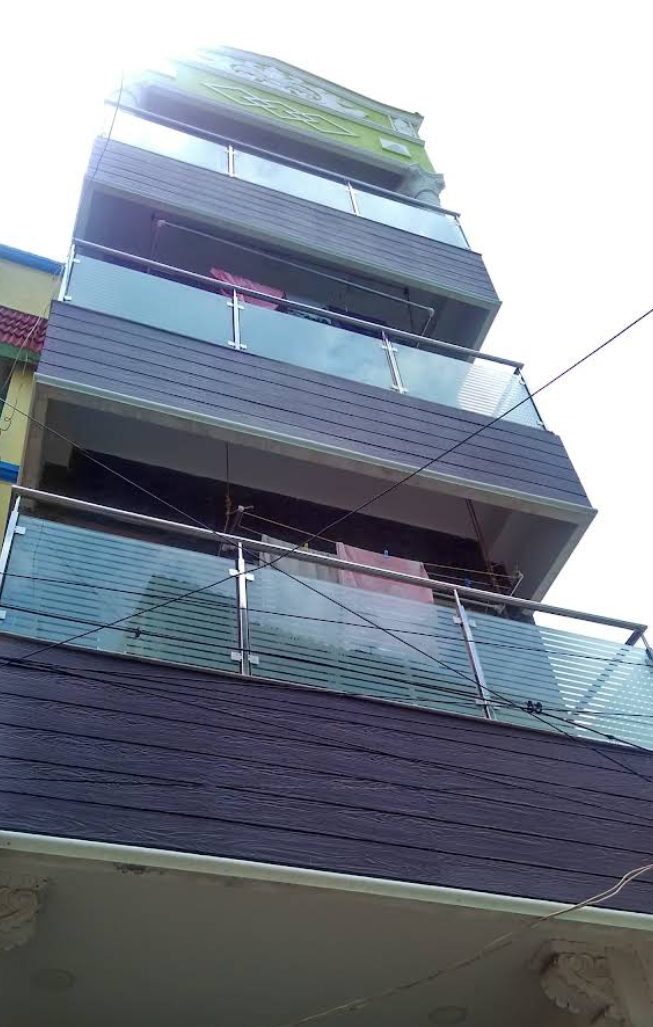 Jeffrin Men's PG Hostel