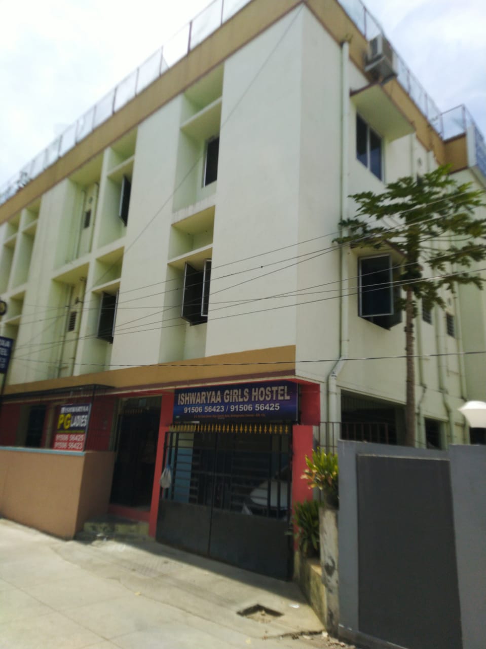 Ishwaryaa Ladies Hostel Sholinganallur
