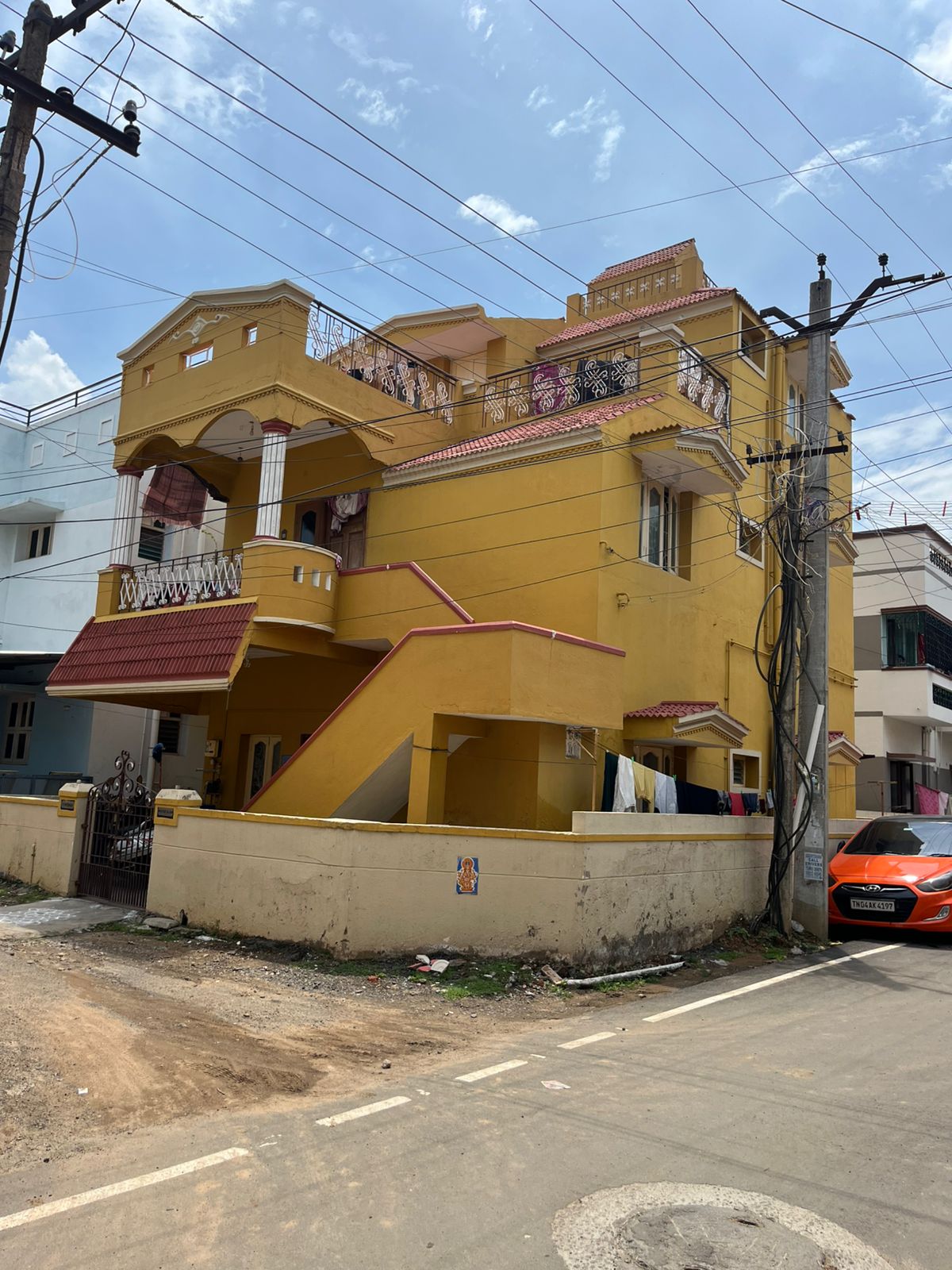 Splendid'd Ladies Hostel