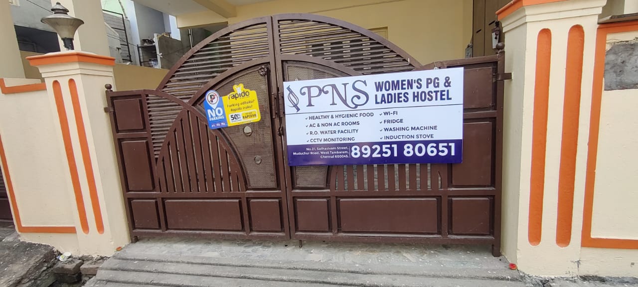 PNS Women's PG And Ladies Hostel